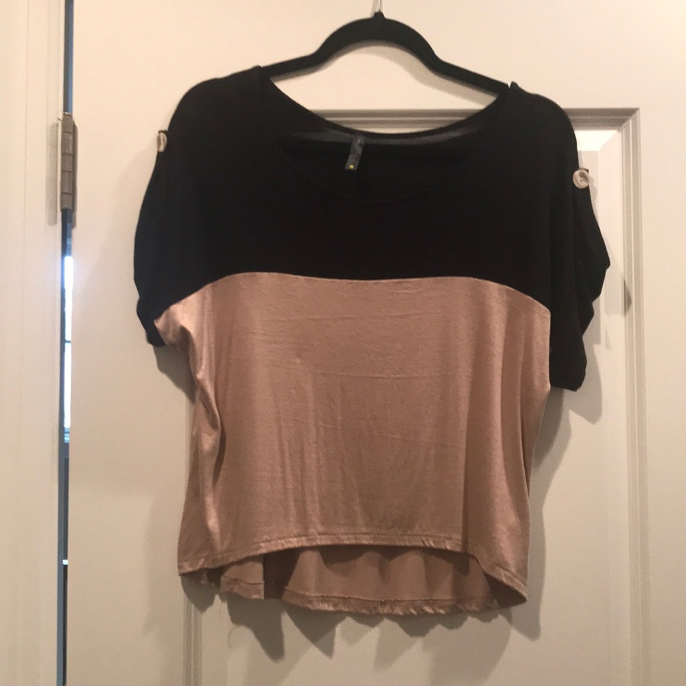 Luna tiks short sleeve shirt